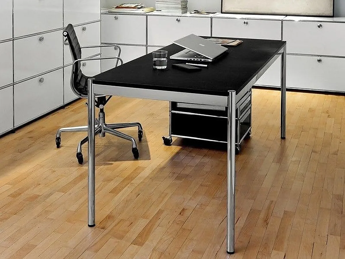 USM Haller Table de Conseil Kitos / Haller